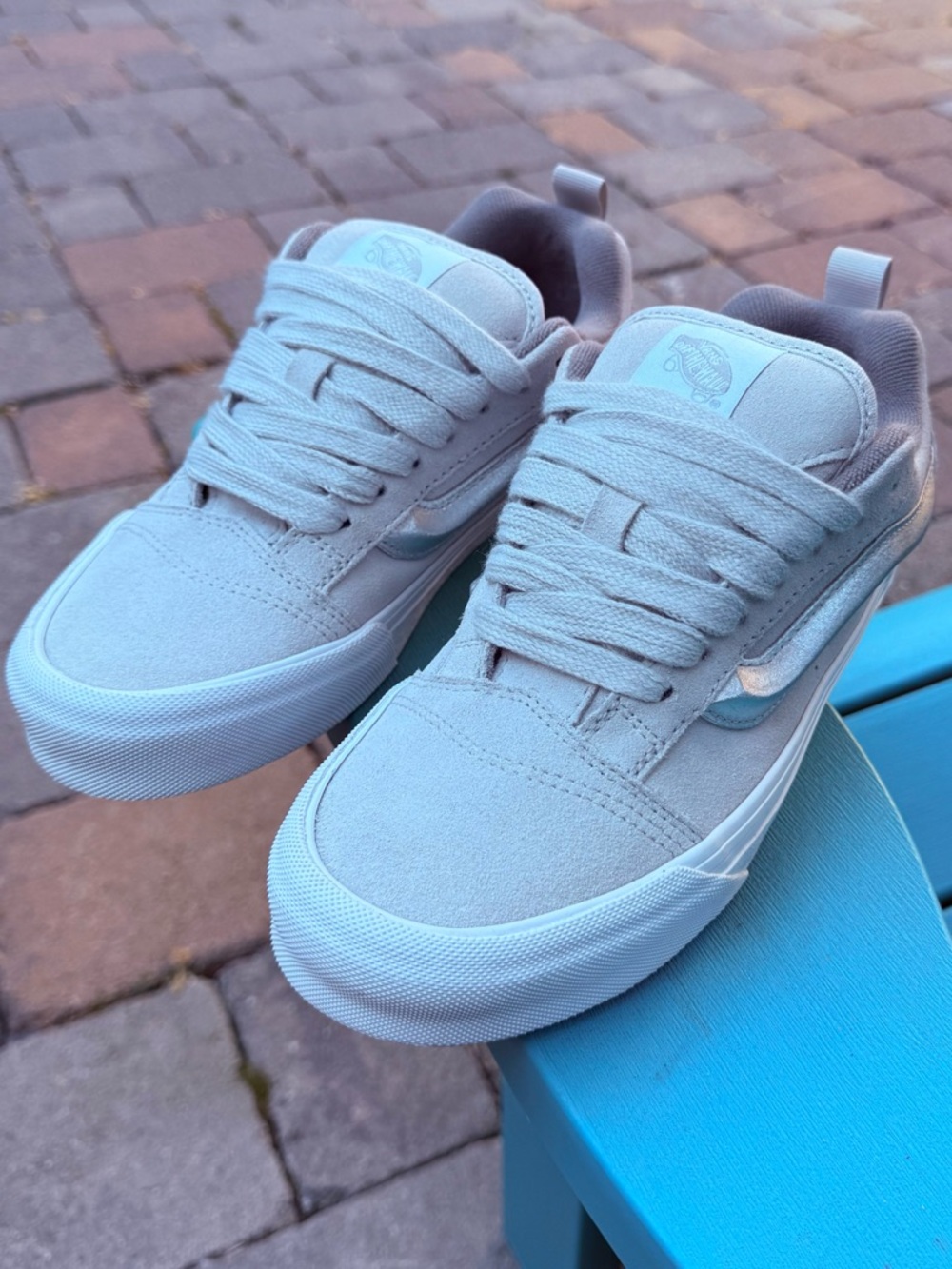 Vans Knu Skool Skate Shoes Metallic Silver Mens US 6.5 / Womens US 8 VN0009QCX1K